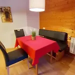 Haus Simma *